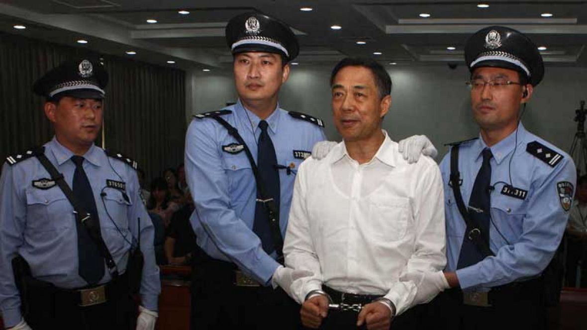 Cadena perpetua para el exdirigente chino Bo Xilai,