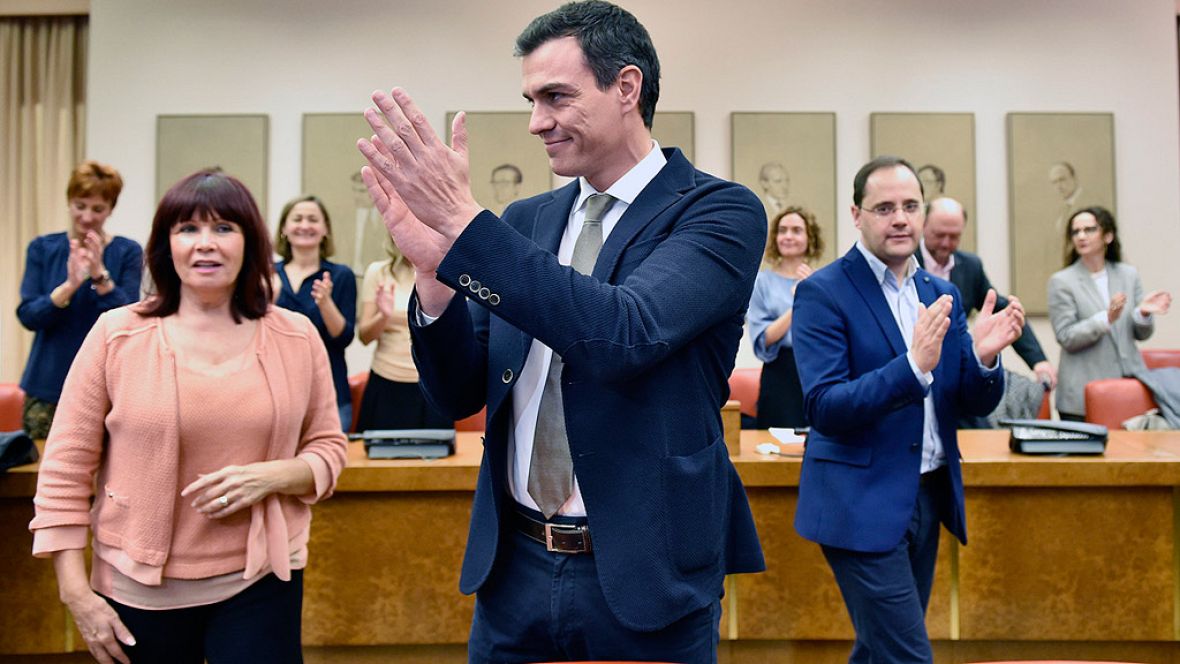 Pedro Sánchez: "Ayer España respiró aliviada y se generó una corriente de esperanza e ilusión" Pedro Sánchez: "Ayer España respiró aliviada y se generó una corriente de esperanza e ilusión"