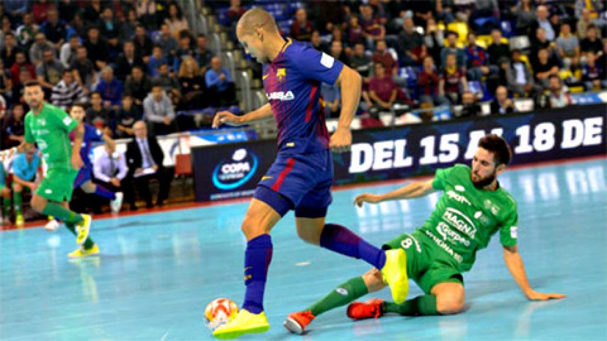 FC Barcelona empata con Osasuna Magna y queda a 3 puntos de Inter que ganó a ElPozo FC Barcelona empata con Osasuna Magna y queda a 3 puntos de Inter que ganó a ElPozo