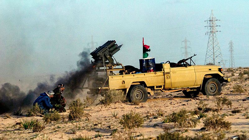 14 horas - Los combates continúan duramente en Brega, Ajdabiya y en Misrata