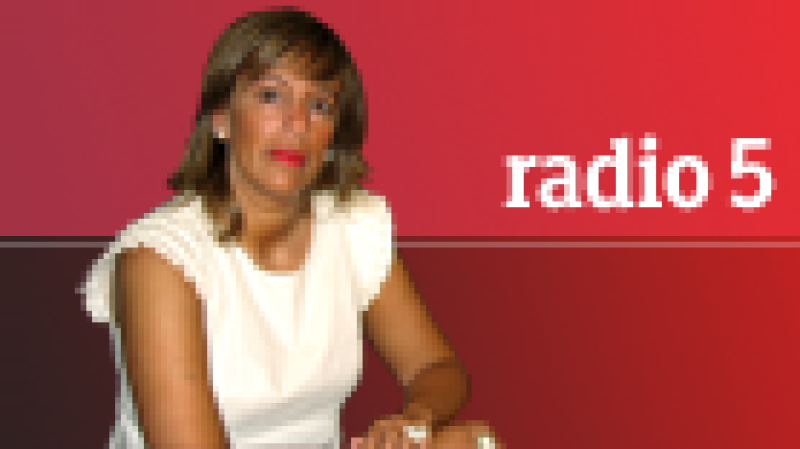 Backstage-Moda en R5 - Rita Von - 06/12/11 - Escuchar ahora