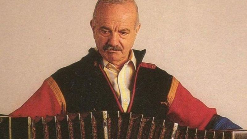 Grandes ciclos: Astor Piazzolla - Concierto para bandoneón y Le grand tango - 24/07/12 - Escuchar ahora