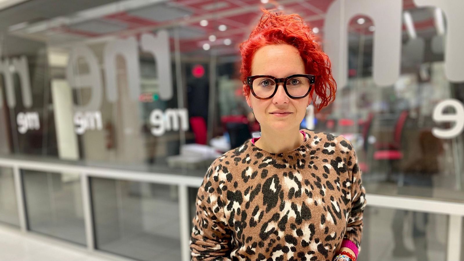 Mañana más - Tere Vilas presenta 'Crímenes del siglo XXI' - escuchar ahora