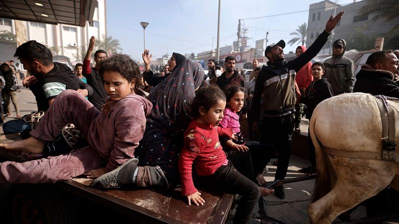 Cinco Continentes - Intensos bombardeos sobre Khan Younis, al sur de Gaza