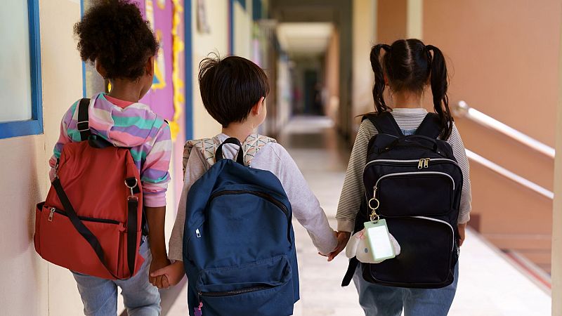 Más cerca - La educación, una herramienta contra los discursos de odio - Escuchar ahora