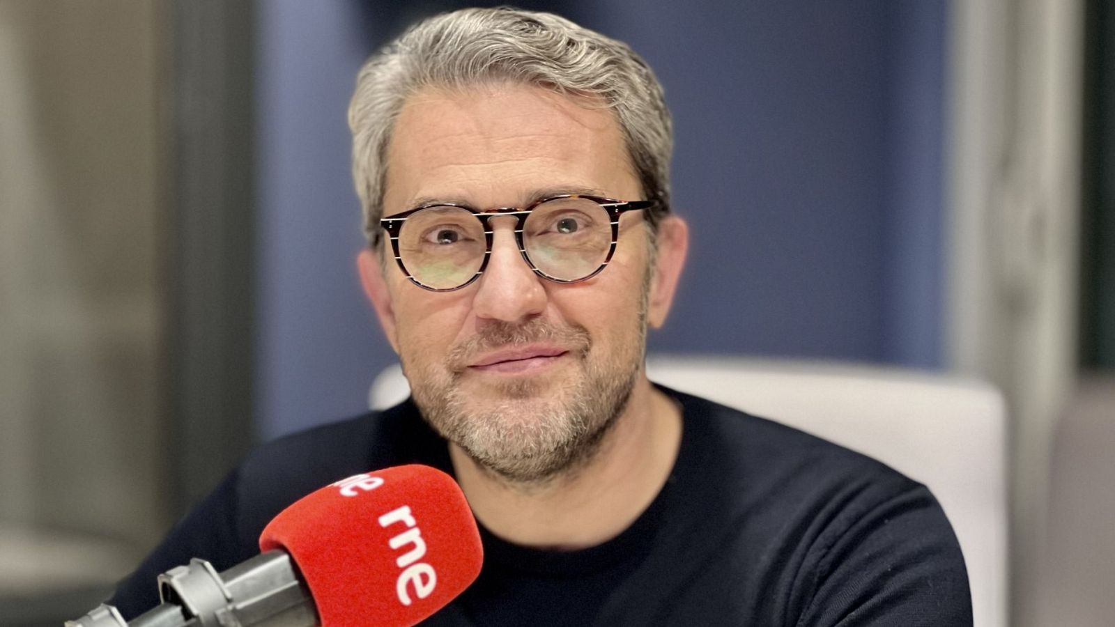 Gente despierta - 'París despertaba tarde', de Máximo Huerta - Escuchar ahora