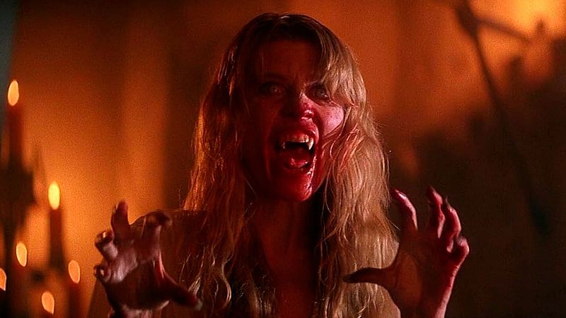 Sangre sobre la tierra - Una pandilla alucinante (The Monster Squad, 1987) - Escuchar ahora