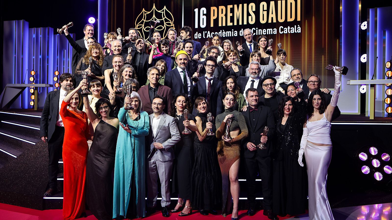 'Creatura' i 'Saben aquell' s'imposen als Premis Gaudí | Escoltar