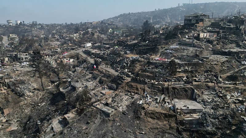 Cinco Continentes - Los incendios se ceban con Chile - Escuchar ahora