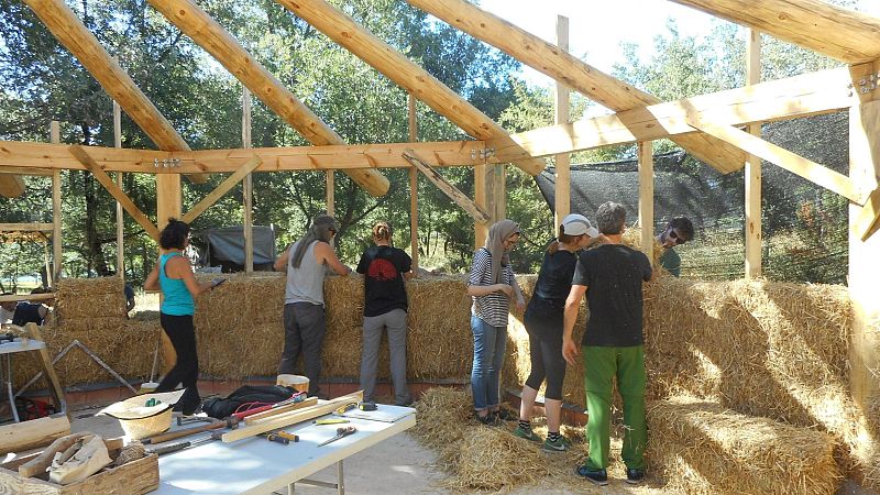 Vida Verda - Arquitectura sense construir per mantenir el territori i als que l'habiten