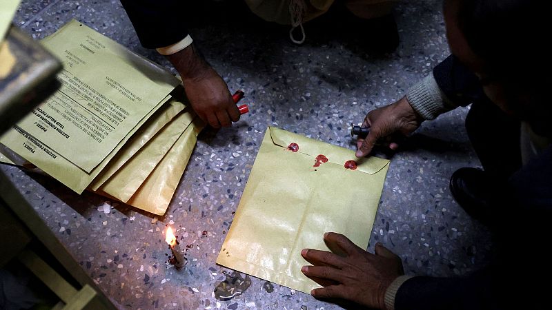 Cinco continentes - Pakistán vota a su nuevo primer ministro