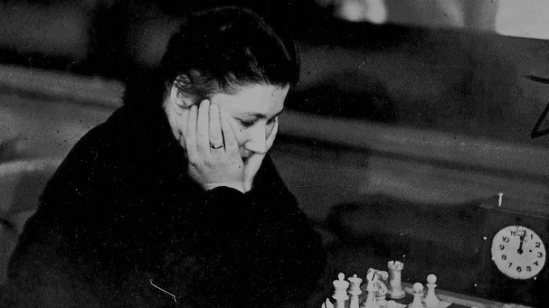 Mujeres malditas - Sonja Graf - 14/02/24 - Escuchar ahora