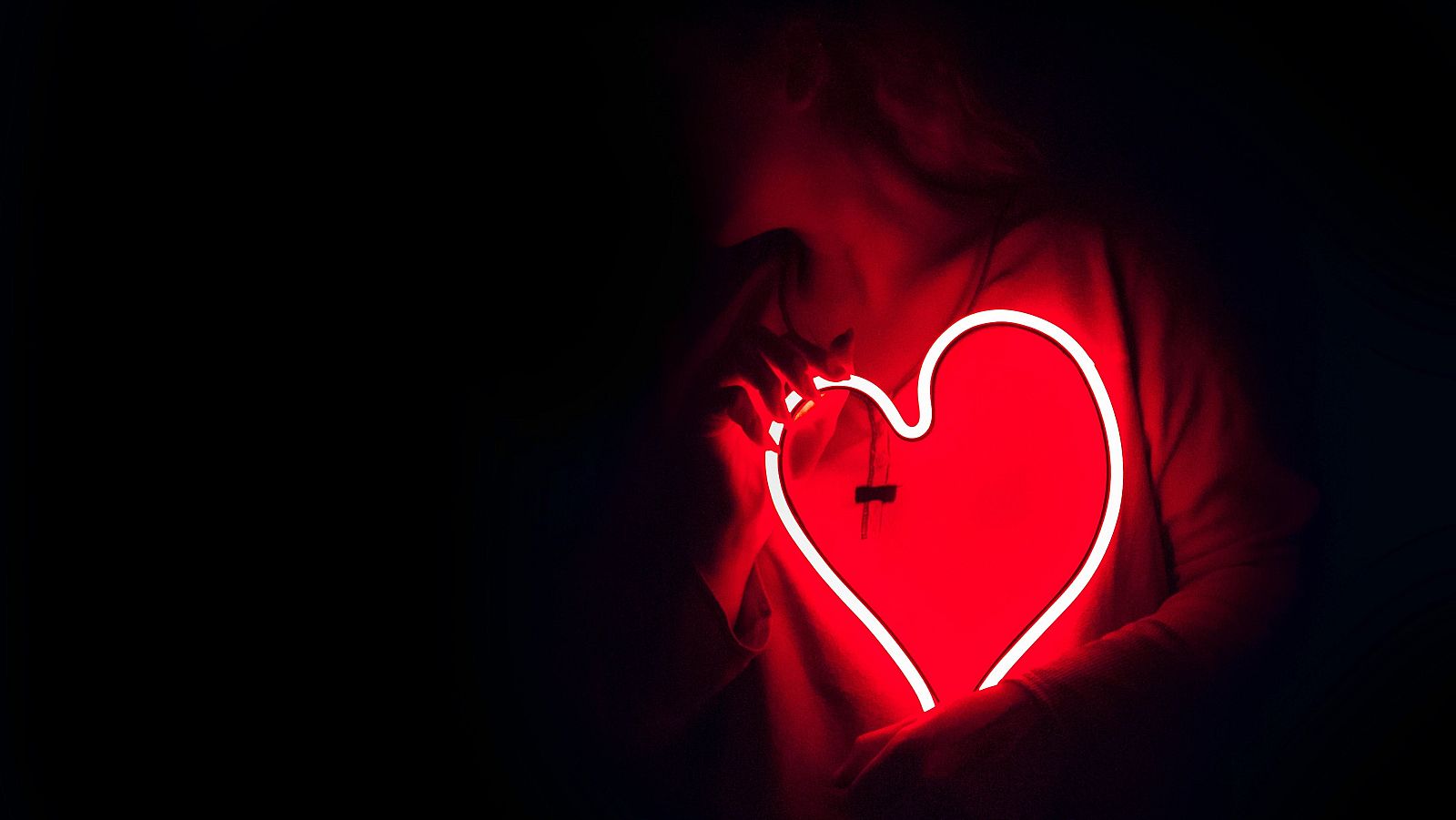 Xavifòrnia - Eva Moreno: els fonaments de l’amor - Escolta ara