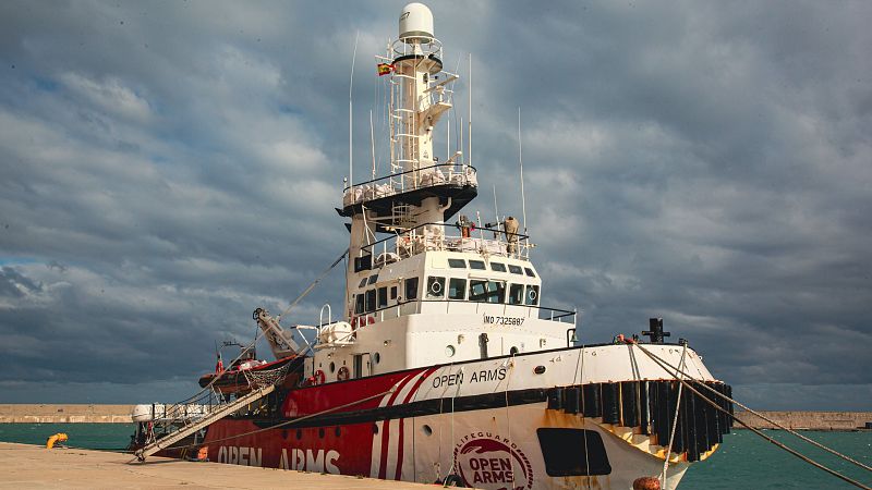 Open Arms mira d'obrir una nova via humanitària a Gaza