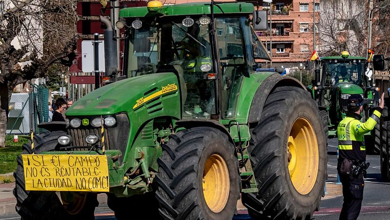 Las Mañanas de RNE - SLG: “Lo que ha puesto el Ministerio encima de la mesa no nos vale, es insuficiente” - Escuchar ahora