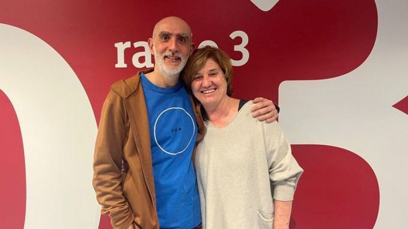 Hoy empieza todo 2 - 'La Casa de Bernarda Alba' en el Teatro María Guerrero - Hoy empieza todo | Escuchar