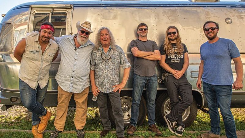 Sin Rodeos - El solemne viaje de The High Hawks por la Highway 61 - 22/02/24 - Escuchar ahora