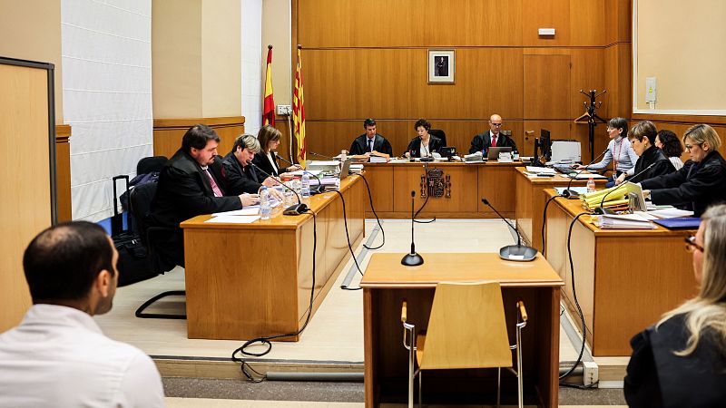 La decisió s'ha conegut aquest matí després que el Tribunal de l'Audiència de Barcelona cités les parts per comunicar-la.