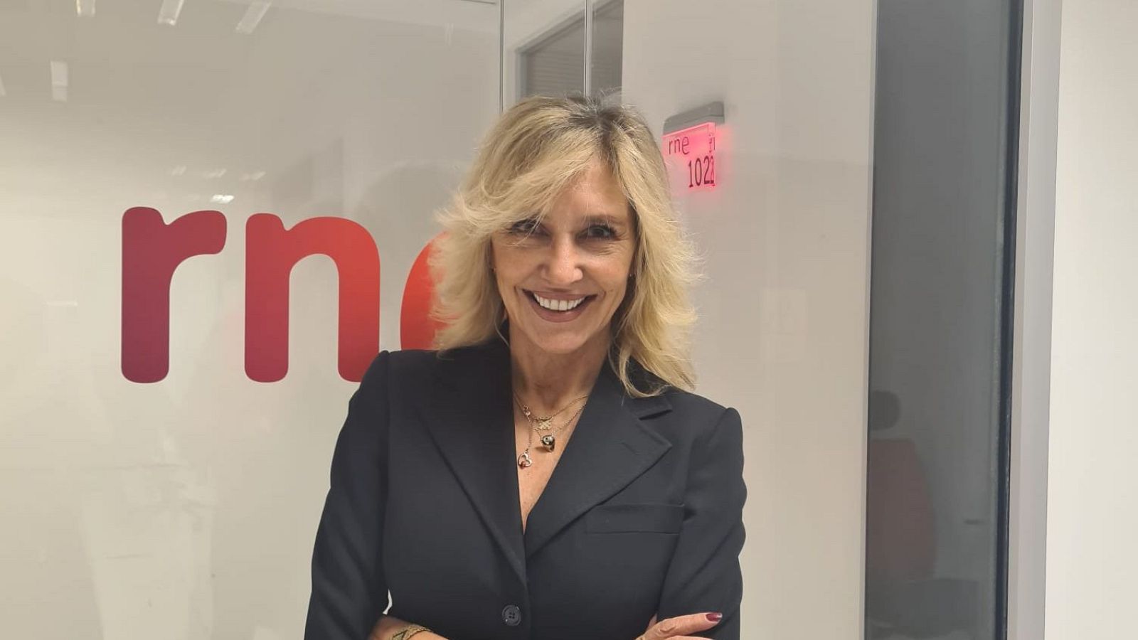 Las tardes de RNE - Vida y pasiones de Marta Robles - escuchar ahora