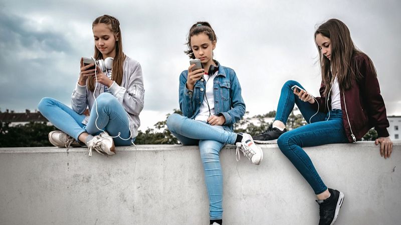 Las Mañanas de RNE - Redes sociales y salud mental: uso responsable en niños y adolescentes