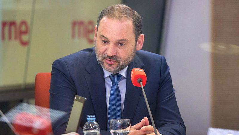 24 horas - Ábalos: "No me consta la existencia de pases especiales al Ministerio de Transportes"