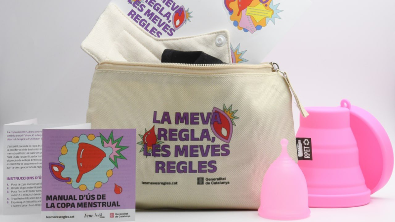 Productes menstruals reutilitzables gratuïts a partir de dilluns a les farmàrcies