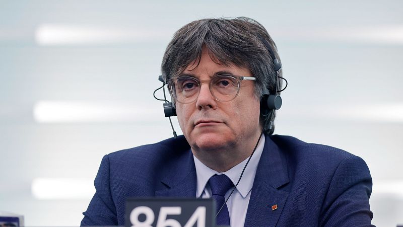 El Supremo ve "terrorismo" en las actuaciones de Tsunami  y acusa a Puigdemont de ser su "líder"
