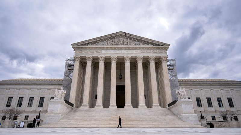 Cinco Continentes - La Corte Suprema permite a Trump participar en Colorado