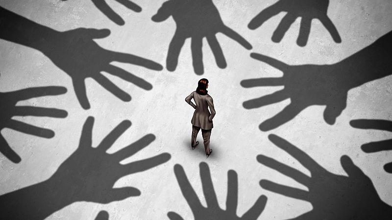 24 horas - La doble discriminación a la que se enfrentan las mujeres - Escuchar ahora