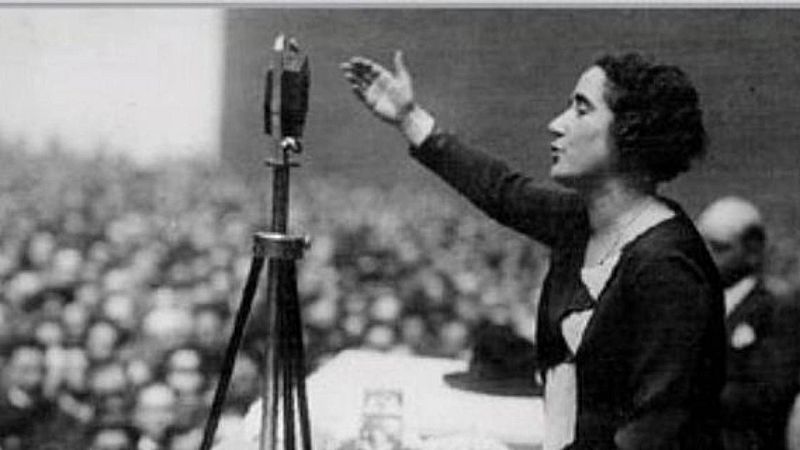 Memoria de delfín - Mara Peterssen, 1931 - Escuchar ahora