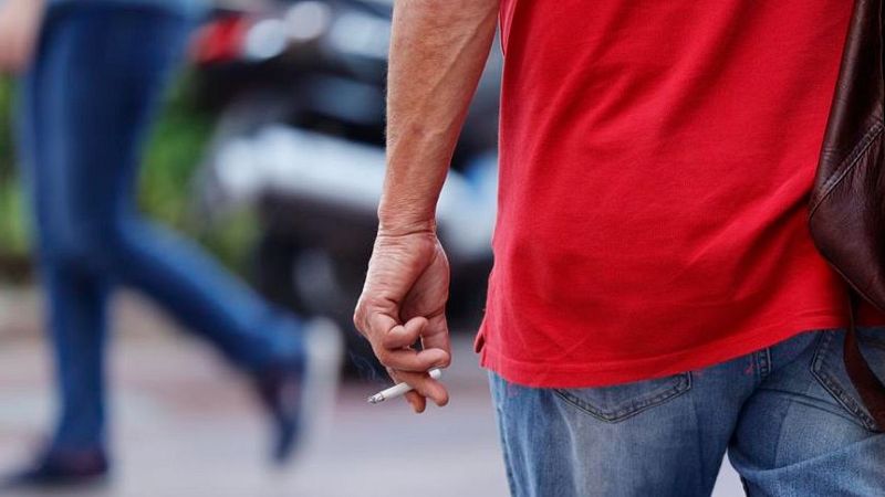 Las Mañanas de RNE - Plan Antitabaco: "Es necesario porque incluye el tabaco calentado y vapeadores"