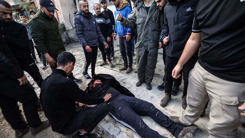 Crónica internacional -La UE busca unificar su postura en la ofensiva de Israel en Gaza - Escuchar ahora