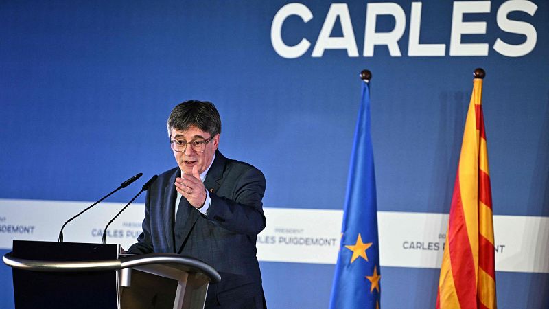 Carles Puigdemont comença a perfilar la maquinària de la seva candidatura