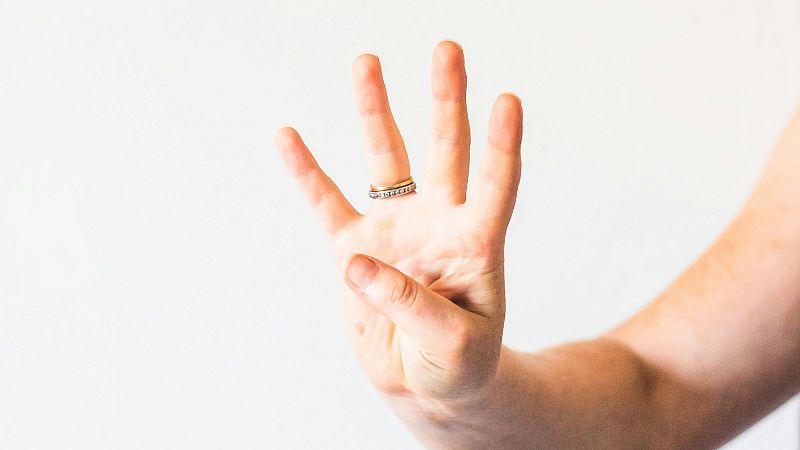 Por tres razones - ¿Cuál es el número que más se repite en la música? - Escuchar ahora