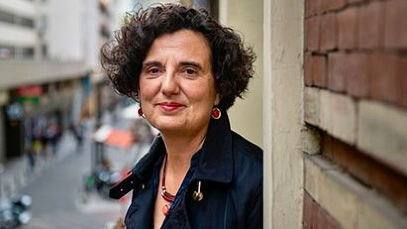 Gente despierta - Mario Obrero - Berta Piñán - Escuchar ahora