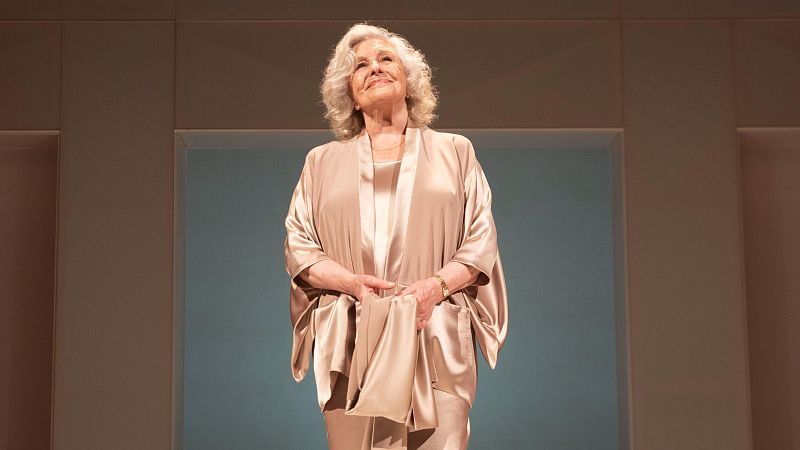 24 horas - 'Adictos' con Lola Herrera - Escuchar ahora