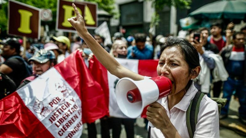 Gente despierta - Juan Carlos Iragorri - Crisis política en Perú, con Gonzalo Banda