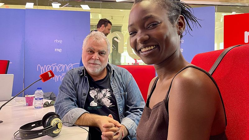 Mañana más - Benito Zambrano y Edith Martínez presentan 'El salto'