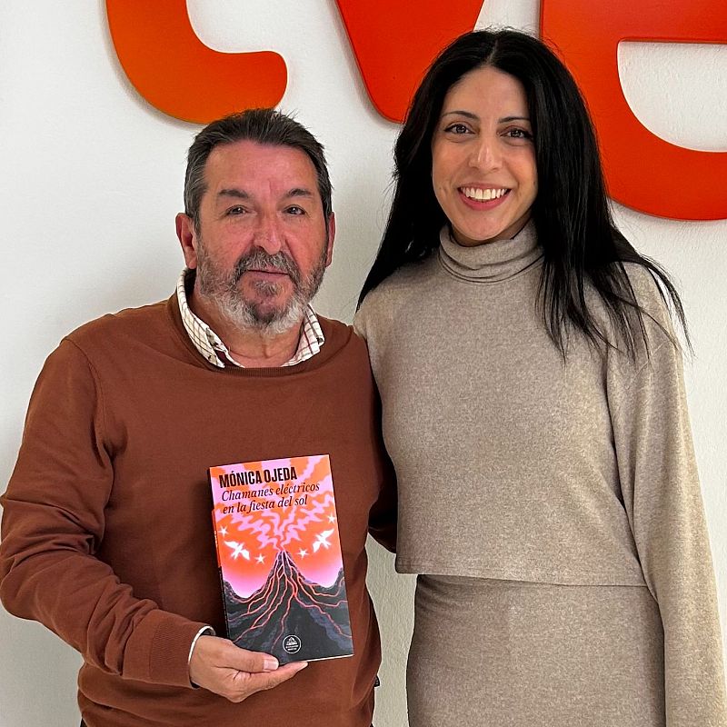 Mónica Ojeda, Chamanes eléctricos en la fiesta del sol - Escuchar ahora