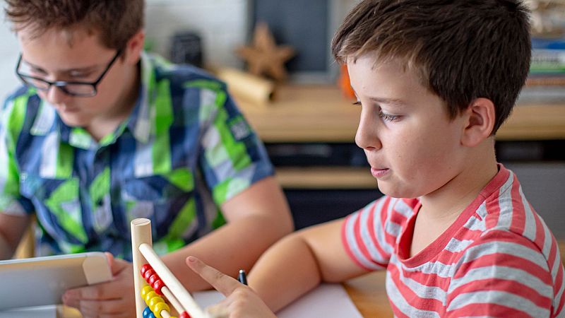 Mamás y papás - El día a día de las Altas Capacidades - 21/04/24