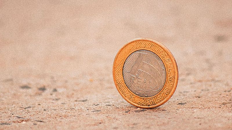 Por tres razones - ¿Cuál es el límite entre ser perfeccionista o tiquismiquis?  - Escuchar ahora