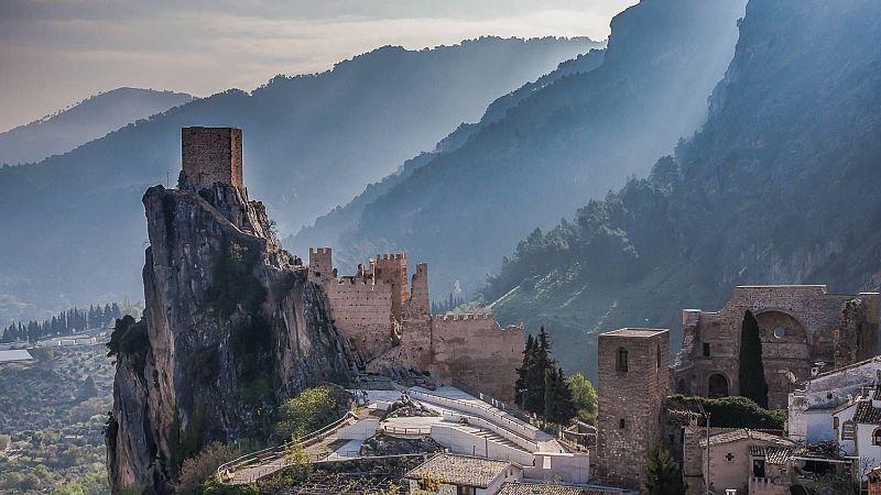 Espacio en blanco - Programa especial desde el Santo Reino I - 21/04/24 - escuchar ahora