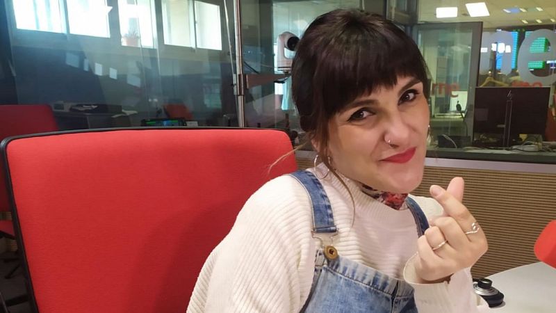 No es un día cualquiera- Rozalén nos abraza en su selección musical- Escuchar ahora