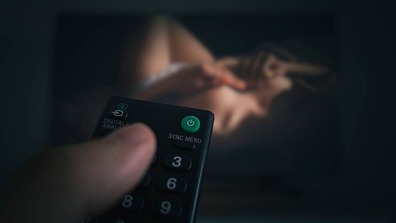 Memoria de delfín - 1ª Hora: cine para adultos - Escuchar ahora