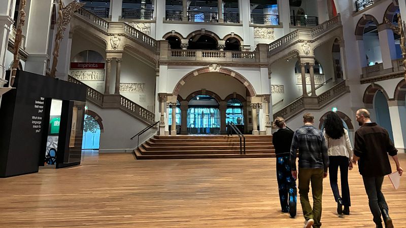 Reportajes 5 continentes - Cicatrices del colonialismo: un paseo por el Wereldmuseum en Países Bajos