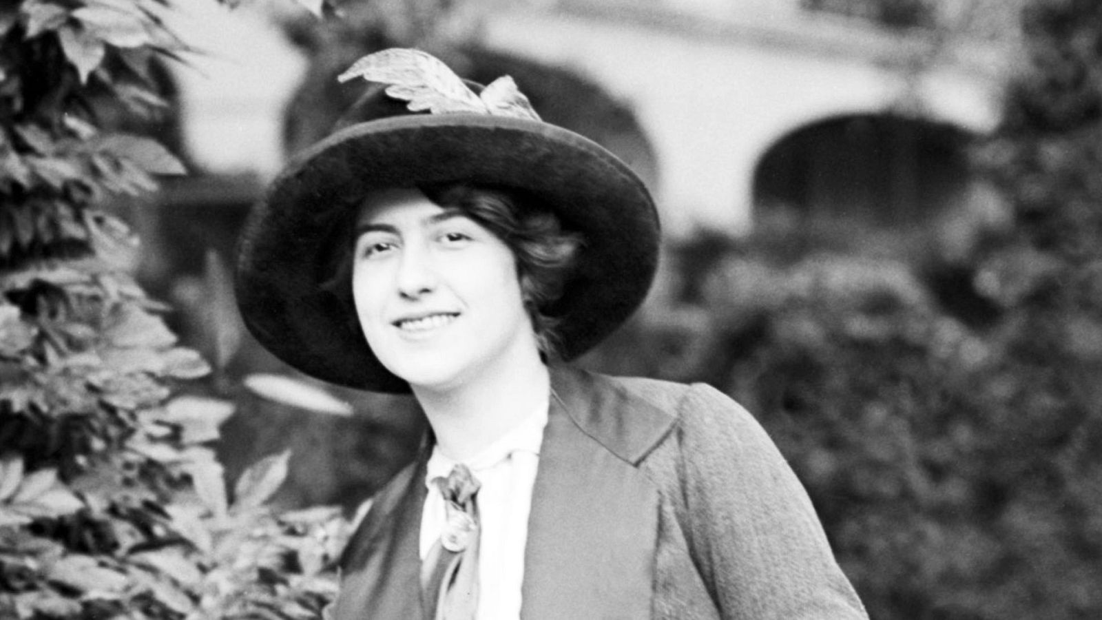 Periplos irradiantes - 7. REdM con Ursaria: Gran Kursaal - escuchar ahora