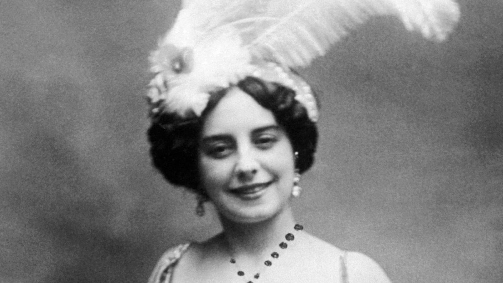 Periplos irradiantes - 8. REdM con Ursaria: Salón de variedades París Salón - escuchar ahora