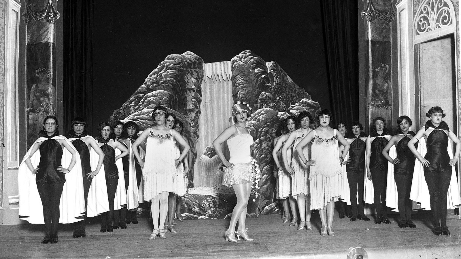 Periplos irradiantes - 10. REdM con Ursaria: Pasadizo de San Ginés - escuchar ahora