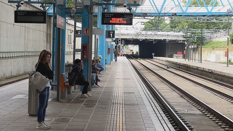 Rodalies recupera la normalitat progressivament, tot i que encara hi ha 4 linies afectades | Marga Esparza