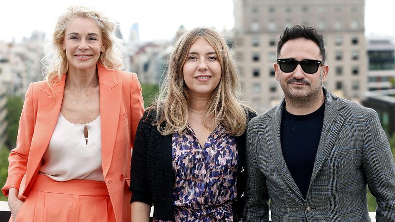 Va de cine en Radio 5 - Laura Jou nos presenta 'Caída libre' - 18/05/24 - Escuchar ahora